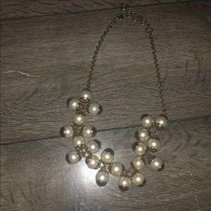 JCREW FAUX PEARL STATEMENT NECKLACE